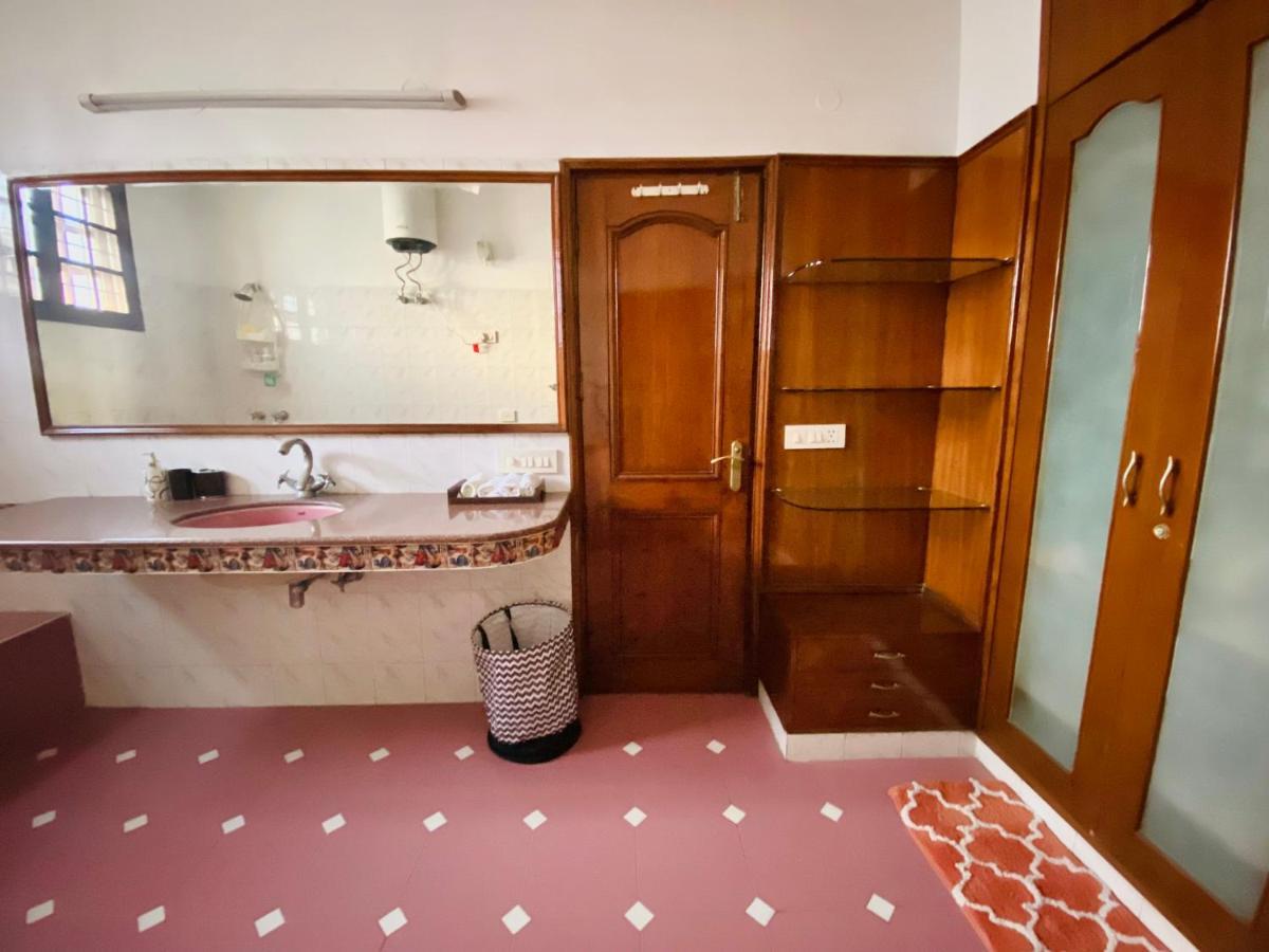 Roshani Pool Villa Gurgaon Esterno foto
