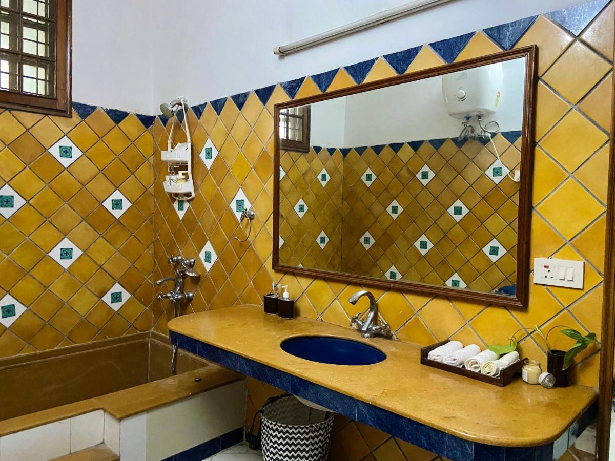 Roshani Pool Villa Gurgaon Esterno foto